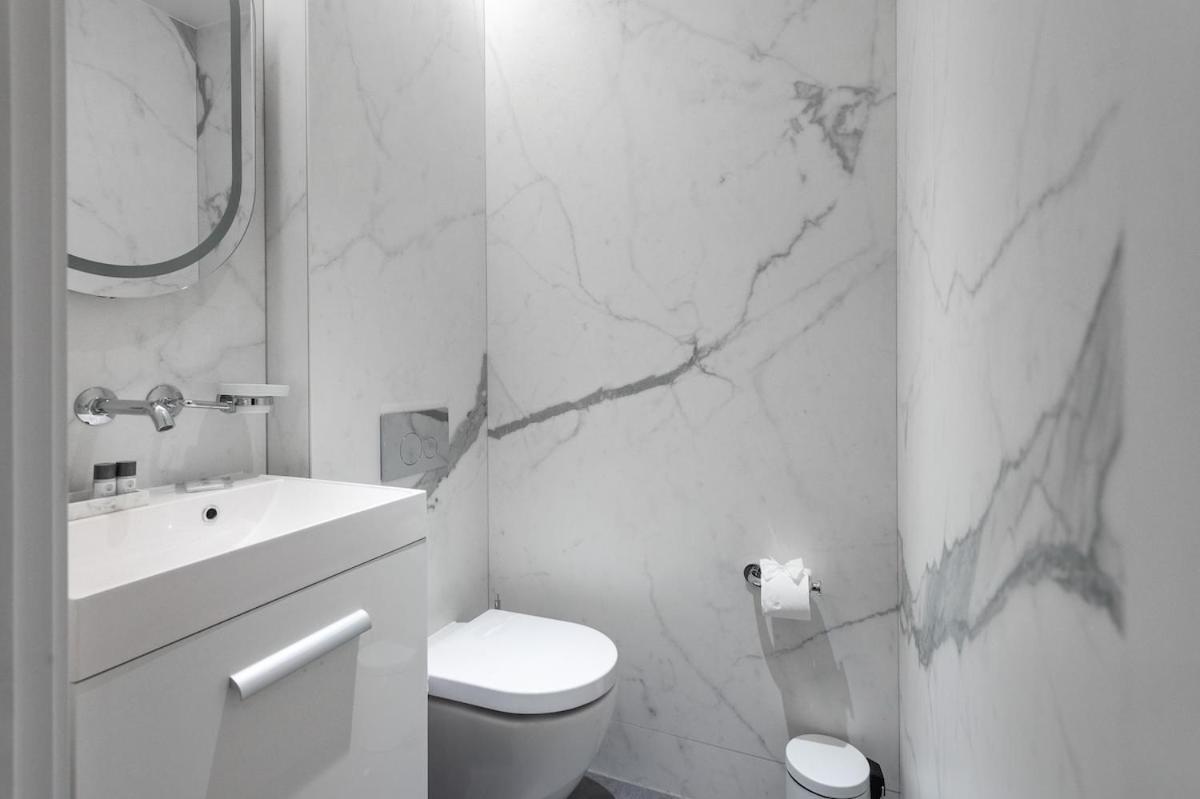 Vesto Stylish Split Level 1-bed Apt King's Cross Londra